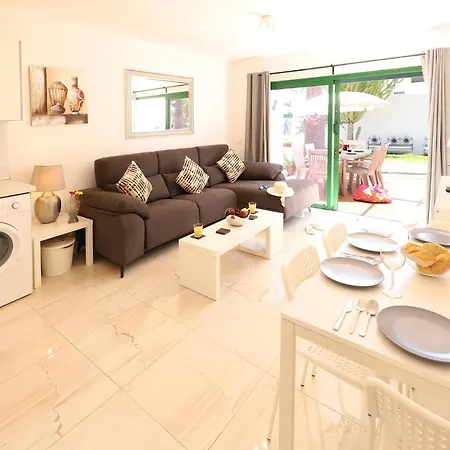 Paradise L1, Apartman *